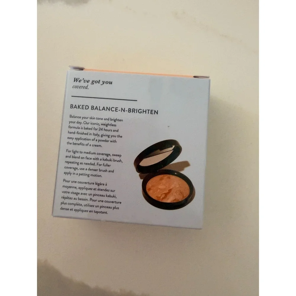 Laura Geller Baked Balance N Brighten Color Correcting Foundation Fair